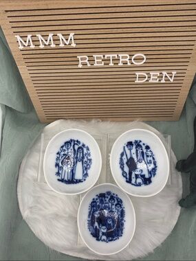 Vintage Porsgrund Norway "Old Story" 
Blue & White Porcelain Bowls | set of  3